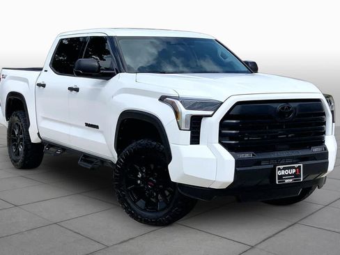 Used 2023 Toyota Tundra SR5 image 3