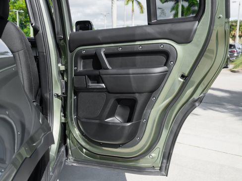 Used 2025 Land Rover Defender 110 S image 35