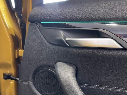 Used 2018 BMW X2 sDrive28i w/ M SportX Package image 46