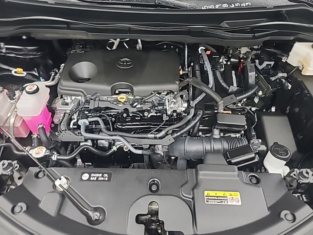 Used 2025 Toyota Sienna LE FWD image 42