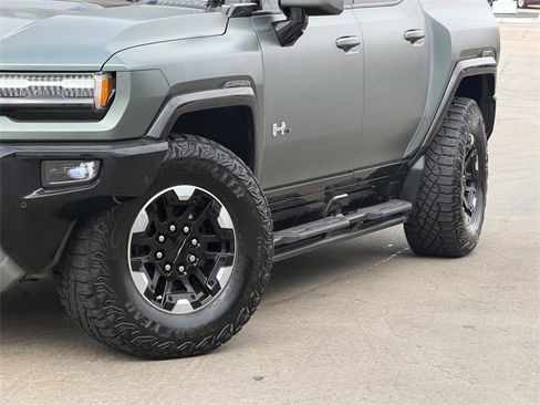 Used 2024 GMC Hummer EV 3X w/ Extreme Off-Road Package image 3