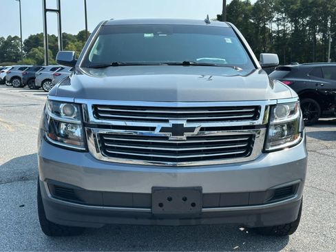 Used 2020 Chevrolet Suburban LT AWD/4WD image 3