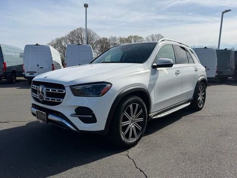 Certified 2024 Mercedes-Benz GLE 450 4MATIC image 3