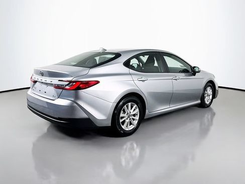 Certified 2025 Toyota Camry LE FWD image 8