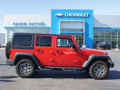 Used 2016 Jeep Wrangler Unlimited Rubicon w/ Connectivity Group