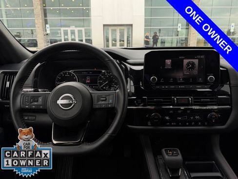 Used 2025 Nissan Pathfinder Rock Creek AWD/4WD image 6