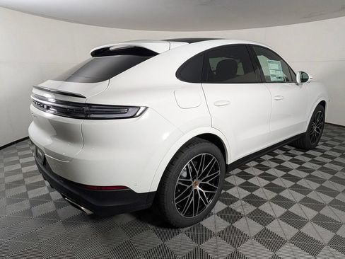 New 2026 Porsche Cayenne Coupe AWD/4WD image 7