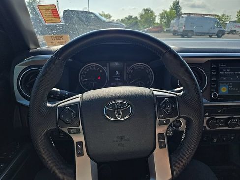 Used 2023 Toyota Tacoma Limited AWD/4WD image 18