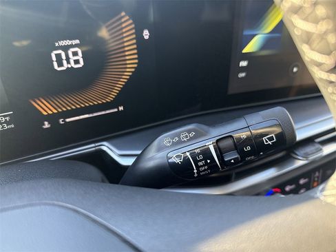 New 2026 Kia Sorento S image 22