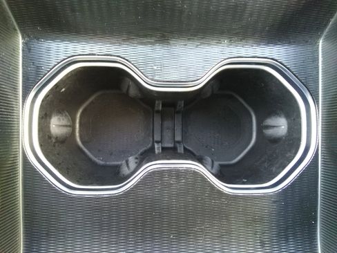 Used 2024 Jeep Grand Cherokee Limited image 21