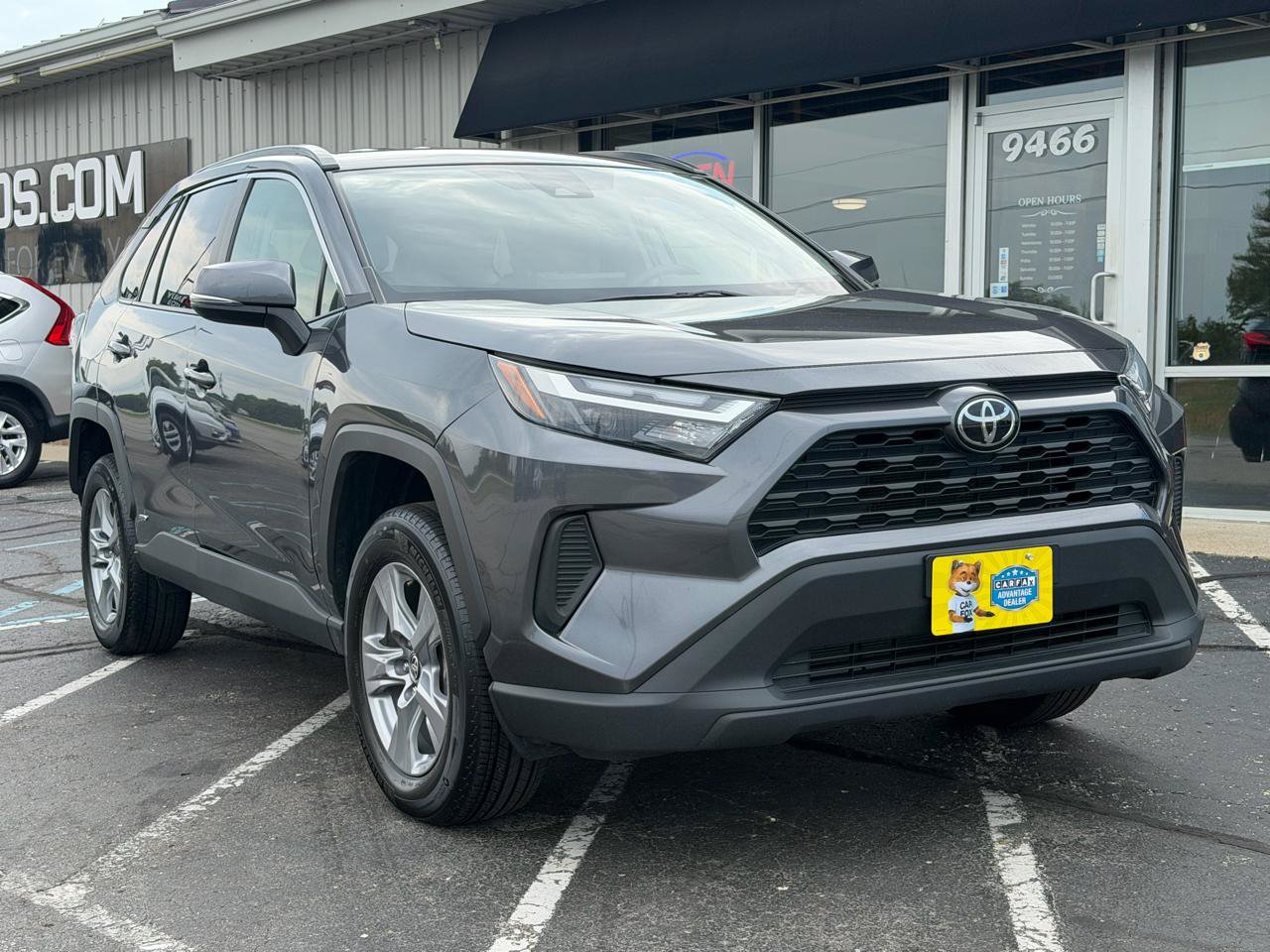 Used 2025 Toyota RAV4 XLE AWD/4WD image 7