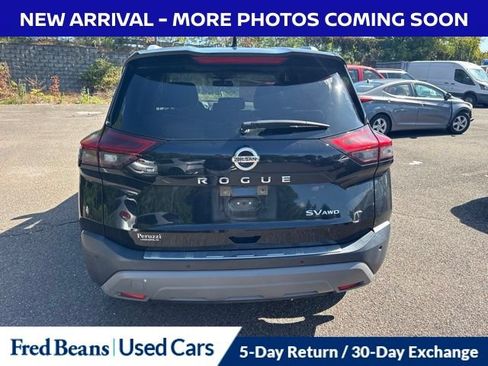 Used 2021 Nissan Rogue SV w/ Premium Package AWD/4WD image 7