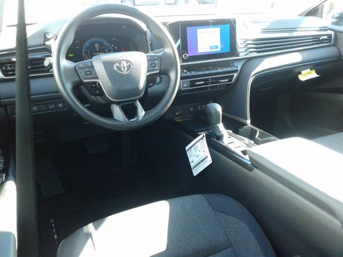 New 2026 Toyota Camry LE image 4