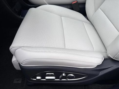 New 2026 Hyundai Palisade Calligraphy image 4