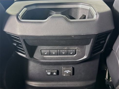 Used 2024 Toyota Tundra Platinum image 25