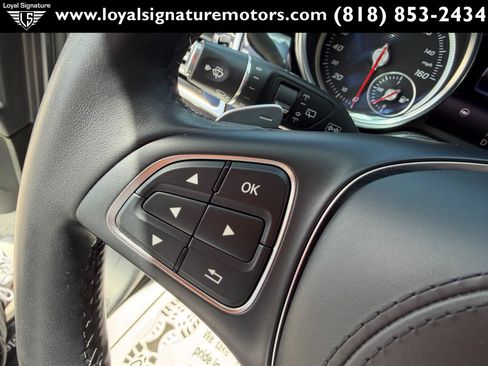 Used 2018 Mercedes-Benz GLS 550 4MATIC image 36