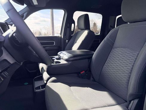 Used 2025 RAM 2500 Big Horn image 14