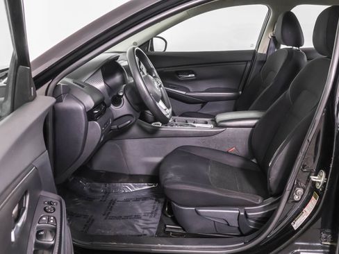 Used 2020 Nissan Sentra S image 7