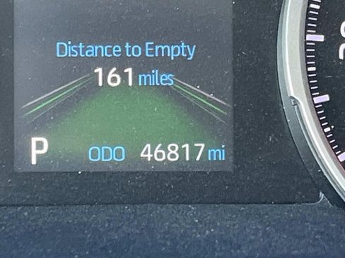 Used 2021 Toyota RAV4 XLE w/ Convenience Package image 36