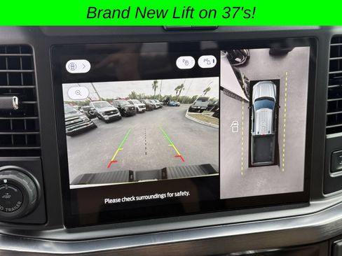 Used 2025 Ford F350 Lariat w/ Lariat Ultimate Package AWD/4WD image 31
