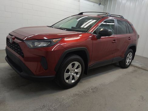 Used 2019 Toyota RAV4 LE w/ All Weather Liner Package AWD/4WD image 2