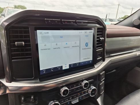 Used 2022 Ford F150 Lariat AWD/4WD image 29