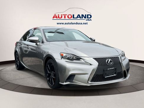 Used 2015 Lexus IS 250 w/ F-Sport Package RWD image 2