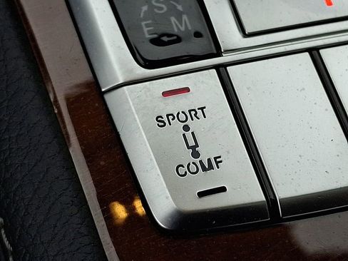 Used 2016 Mercedes-Benz SL 550 SL 550 image 21