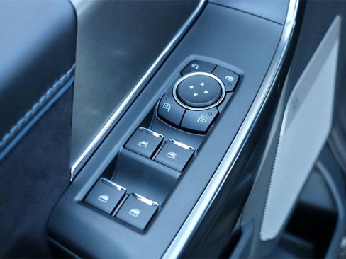 New 2025 Ford F150 Platinum w/ Equipment Group 702A High image 17