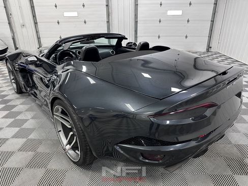 Used 2014 SRT Viper GTS w/ GTS Laguna Interior Package RWD image 18