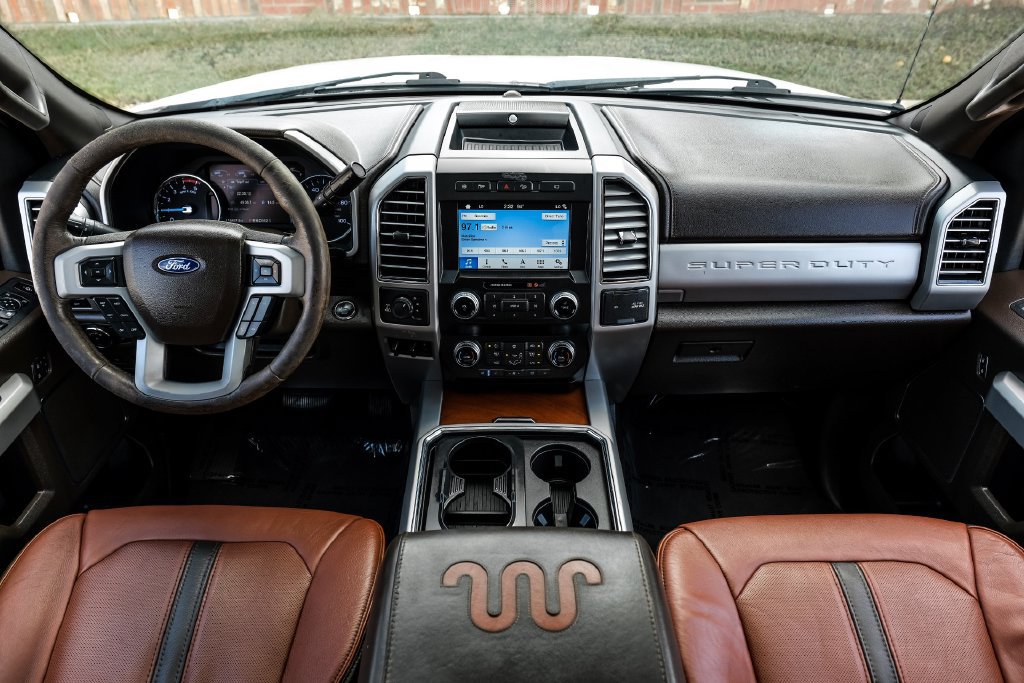 Used 2019 Ford F250 King Ranch w/ King Ranch Ultimate Package AWD/4WD image 11