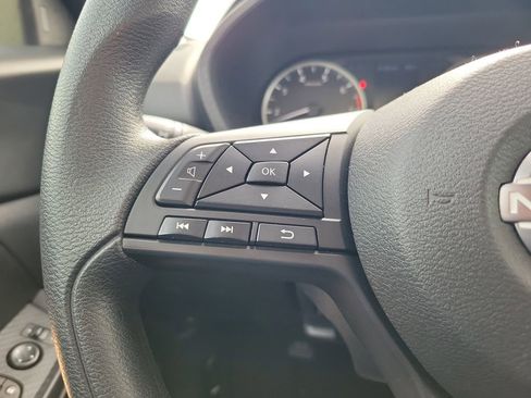 Used 2025 Nissan Sentra S FWD image 21