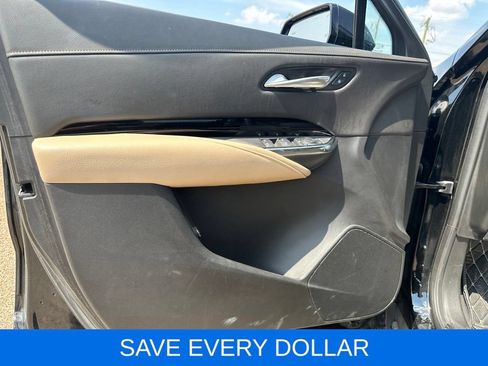 Used 2024 Cadillac XT4 Luxury FWD image 8