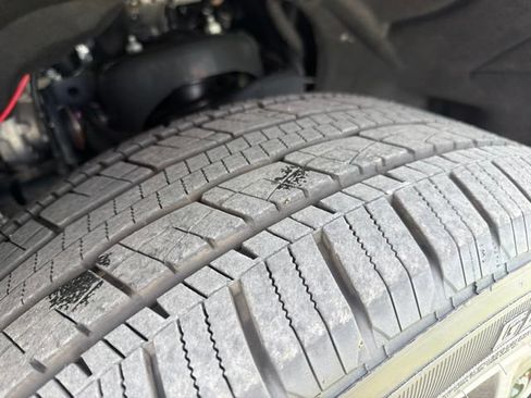 Used 2023 Ford Expedition Limited RWD image 10