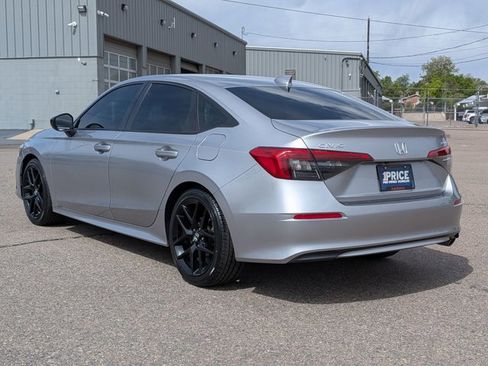 Used 2024 Honda Civic Sport image 8
