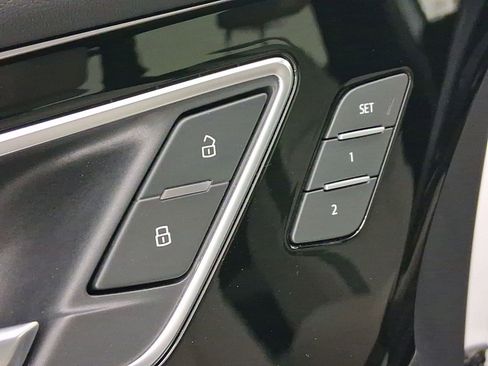 Certified 2023 Audi Q4 e-tron Prestige image 12