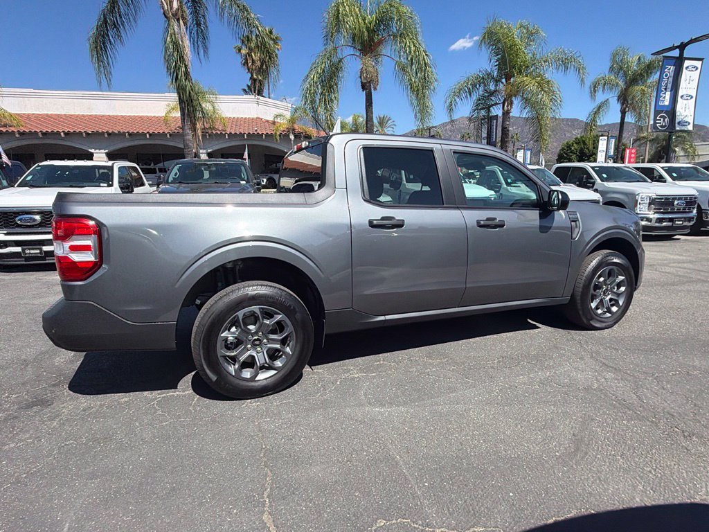 Used 2026 Ford Maverick XLT w/ XLT Luxury Package FWD image 12