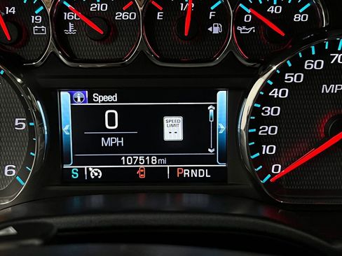 Used 2018 Chevrolet Silverado 1500 LTZ Z71 w/ LTZ Plus Package AWD/4WD image 17