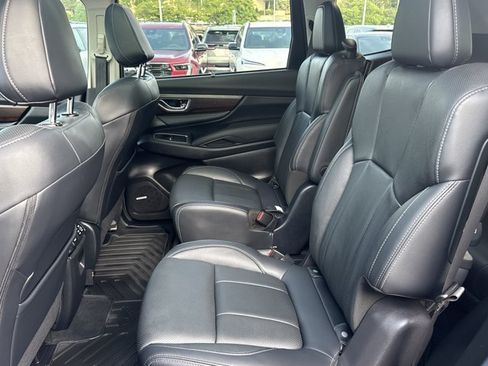 Used 2024 Subaru Ascent Touring AWD/4WD image 6