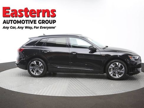 Used 2021 Audi e-tron Premium w/ Convenience Plus Package AWD/4WD image 49