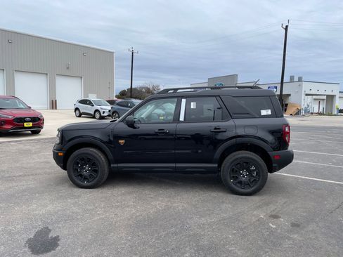 New 2025 Ford Bronco Sport Badlands w/ Badlands Tech Package AWD/4WD image 2