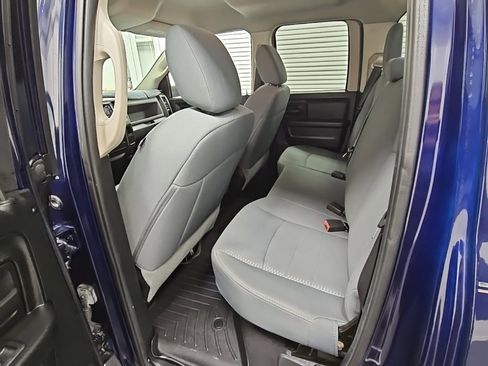 Used 2014 RAM 1500 Express image 21