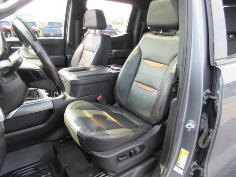 Used 2020 GMC Sierra 1500 AT4 w/ Off-Road Performance Package AWD/4WD image 25