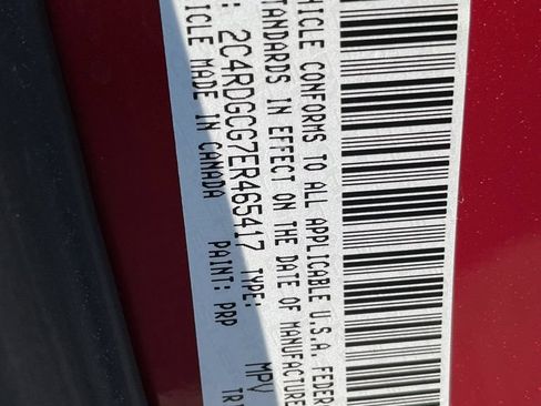 Used 2014 Dodge Grand Caravan SXT FWD image 39