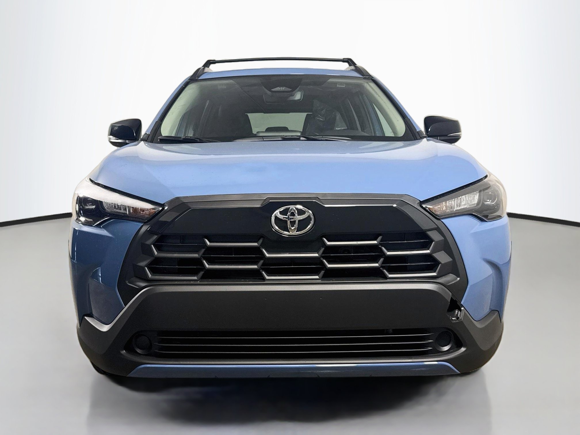 New 2026 Toyota Corolla Cross LE FWD image 2