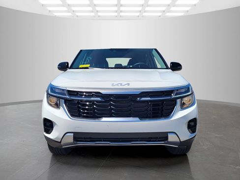 Used 2026 Kia Seltos S AWD/4WD image 3
