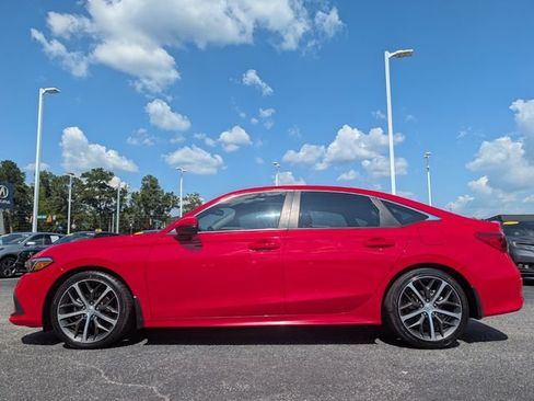 Used 2022 Honda Civic Touring image 25