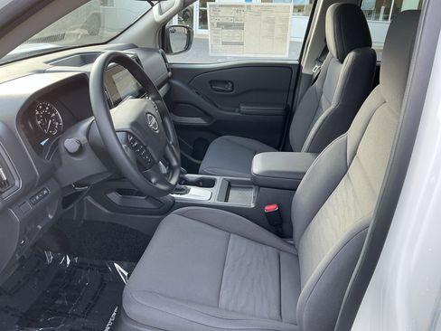 Used 2026 Nissan Frontier S AWD/4WD image 10