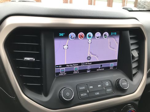 Used 2018 GMC Acadia Denali image 21