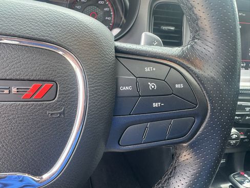 Used 2022 Dodge Charger R/T w/ Plus Group RWD image 15